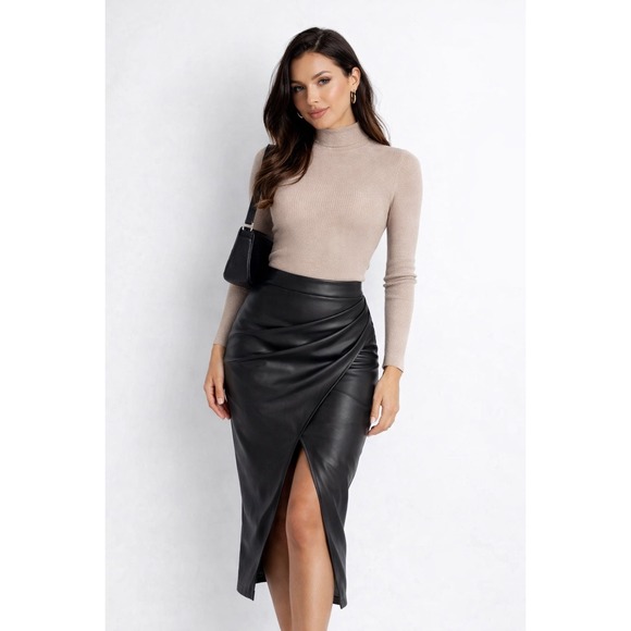 Commense Pleated Split PU Leather Skirt black size S - Picture 2 of 7